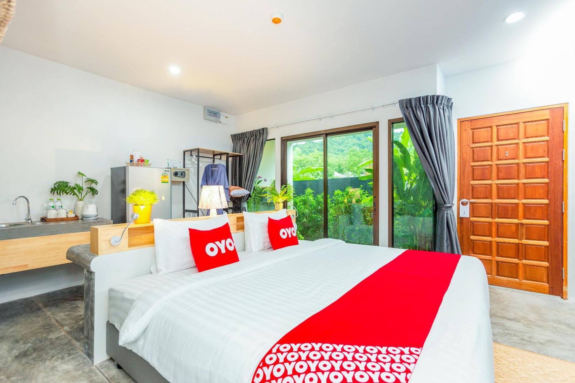 Oyo 422 Jane​ Homestay​ And​ Resort​ Rawai Exterior photo